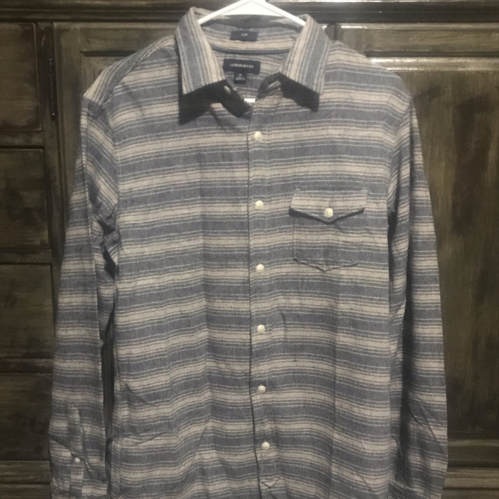Men’s J Crew casual button down shirt
